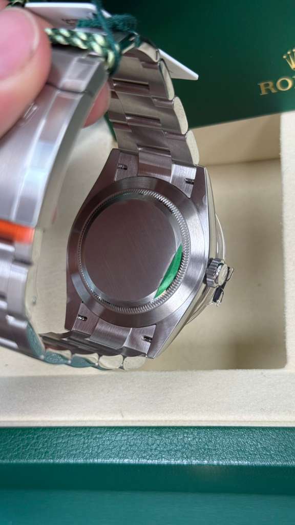 Rolex Oyster Perpetual 41 – Lavender Dial (Ref. 134300) | 2026 | Complete Set | Brand New