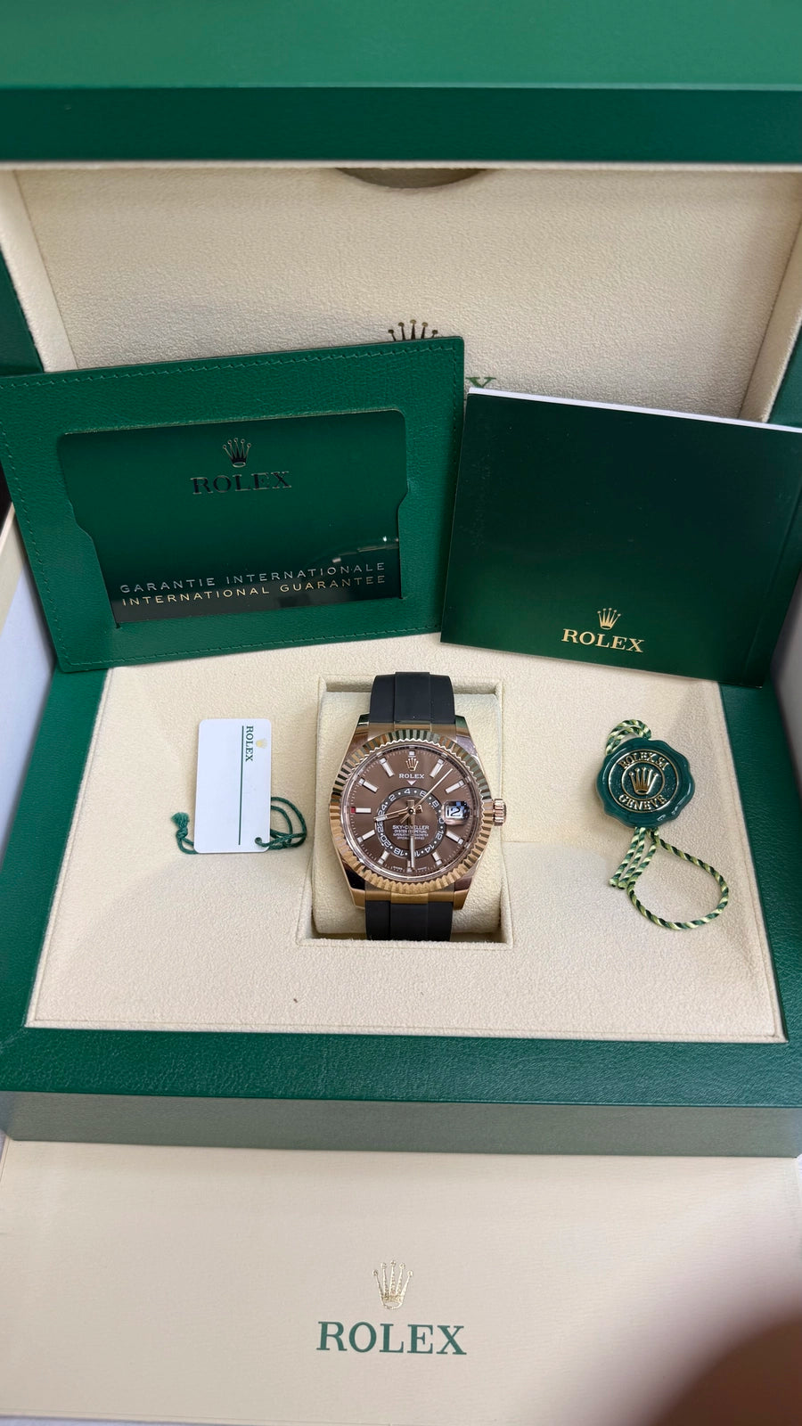 Rolex SkyDweller Chocolate Dial on Oysterflex 326235 Complete 2022