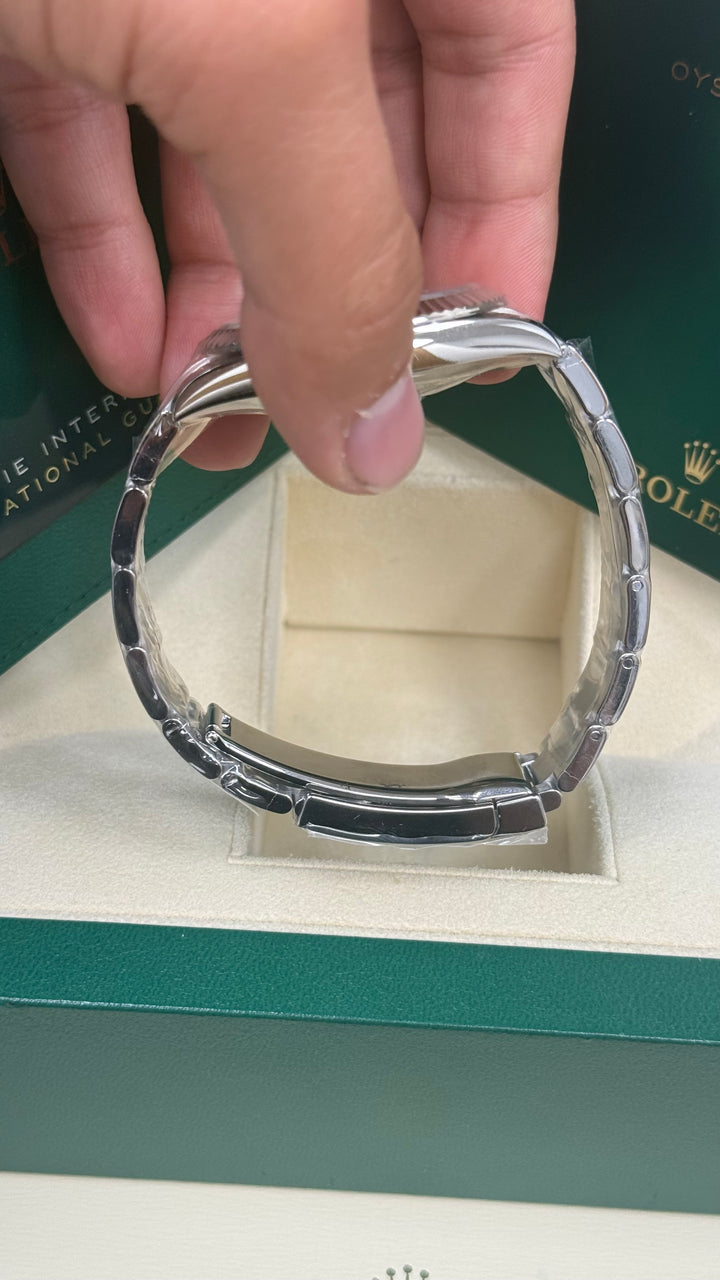 Rolex Datejust 41 White Index Dial on Oyster 126334 Card 2024