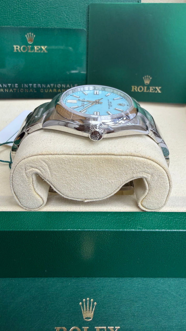 Rolex Oyster Perpetual 41 Turquoise Blue Index Dial on Oyster 124300 Card 2022
