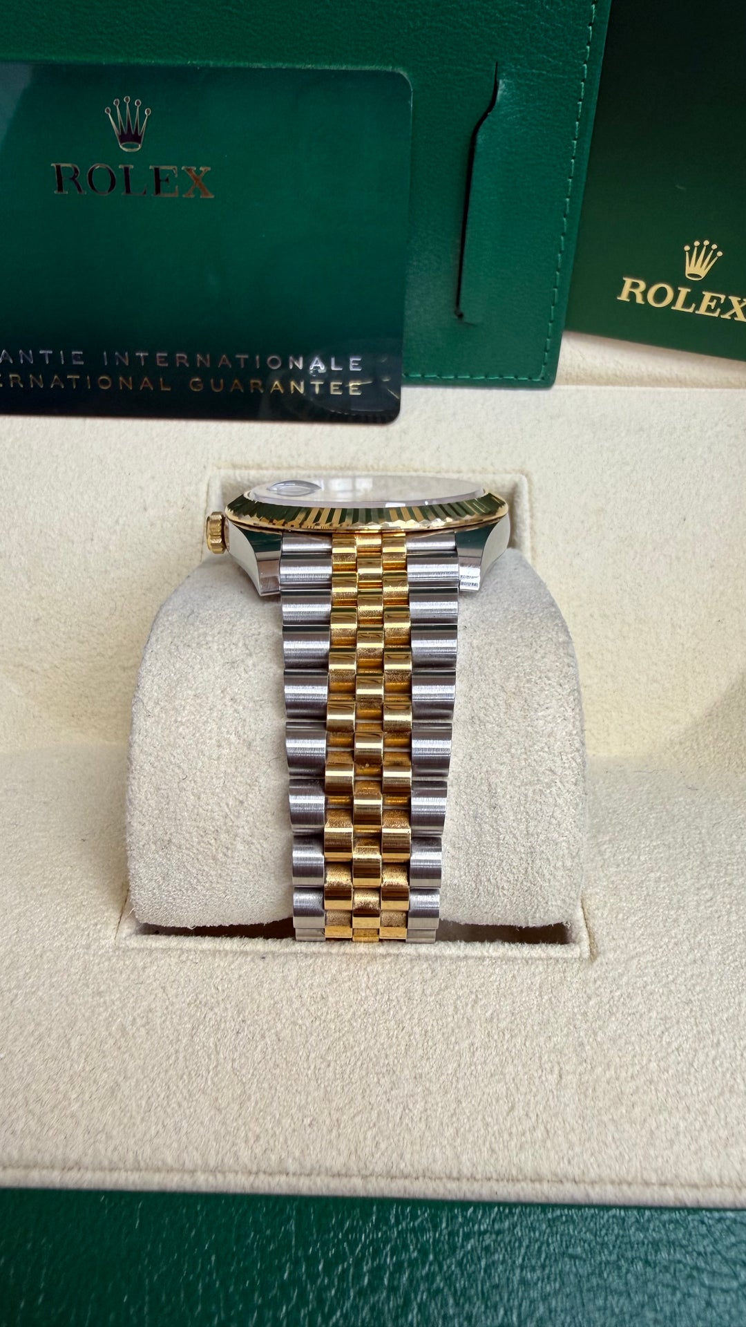 Rolex Datejust 41 White Index Dial on Jubilee 126333 Card 2023
