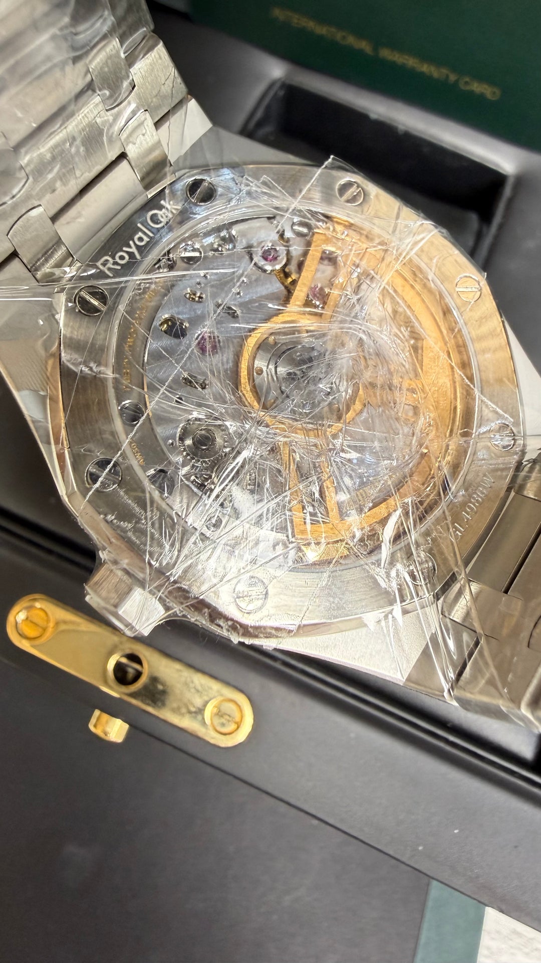 Audemars Piguet Royal Oak Black Dial on Bracelet 15500ST.OO.1220ST.03 Complete 2020