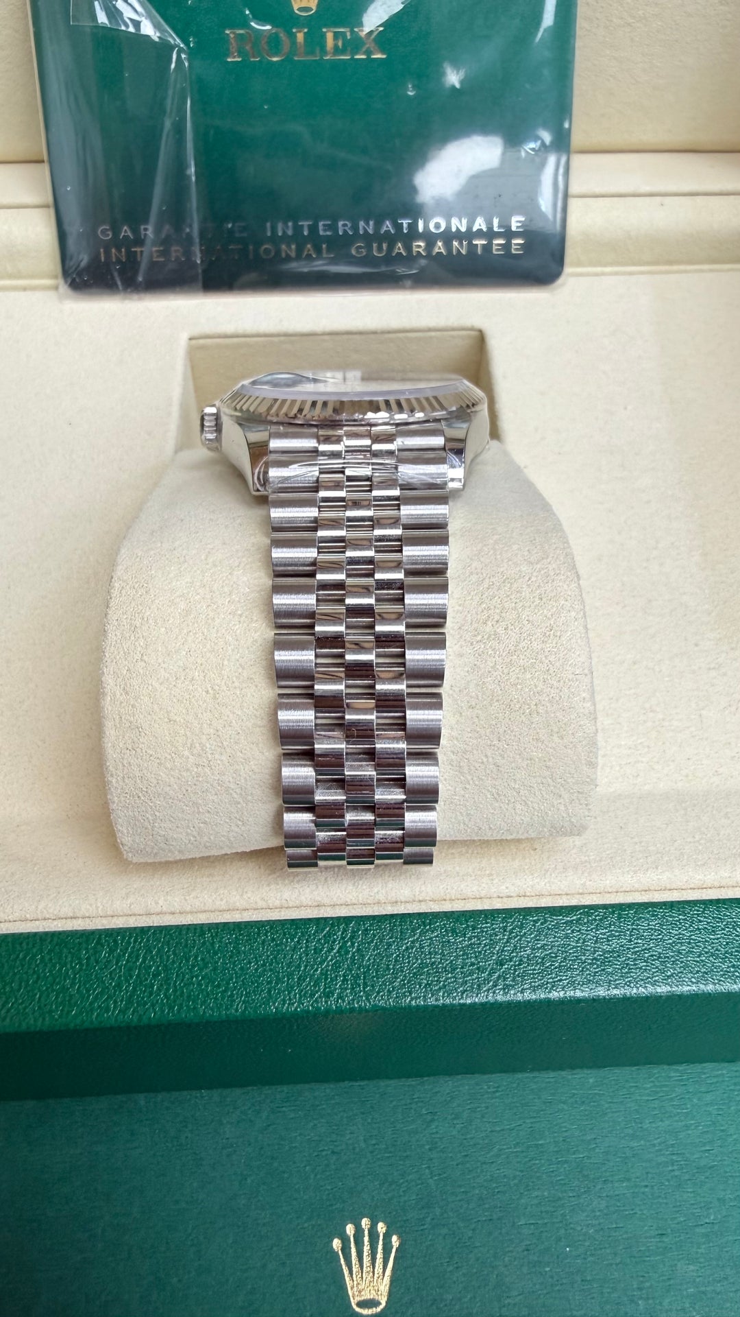 Rolex Datejust 36 Aubergine Purple Diamond Roman Vi And Ix Dial on Jubilee 126234 Card 2025