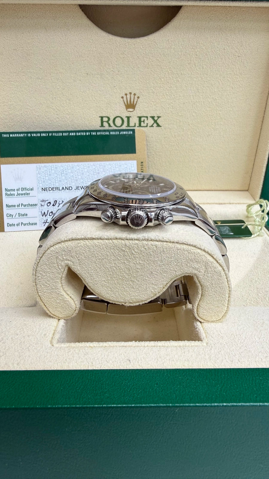 Rolex Daytona Black Dial on Oyster 116520 Card 2012