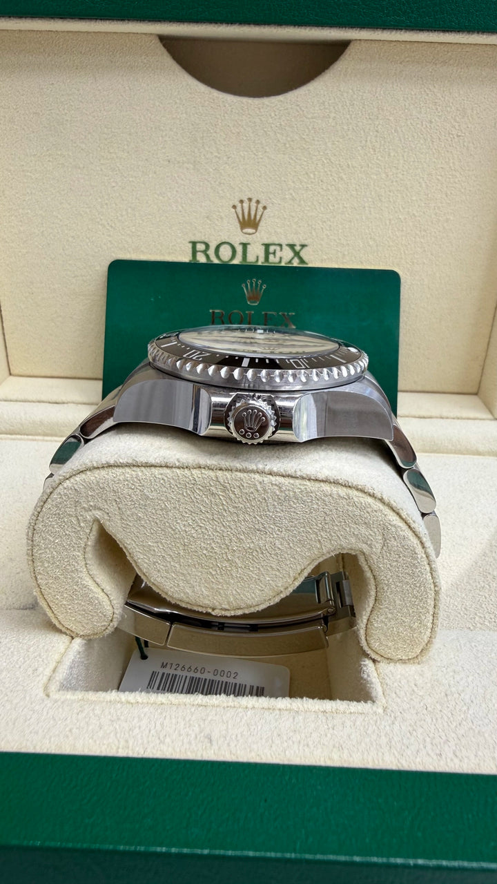 Rolex Sea-Dweller Deepsea James Cameron Blue James Cameron Dial on Oyster 126660 Card 2022