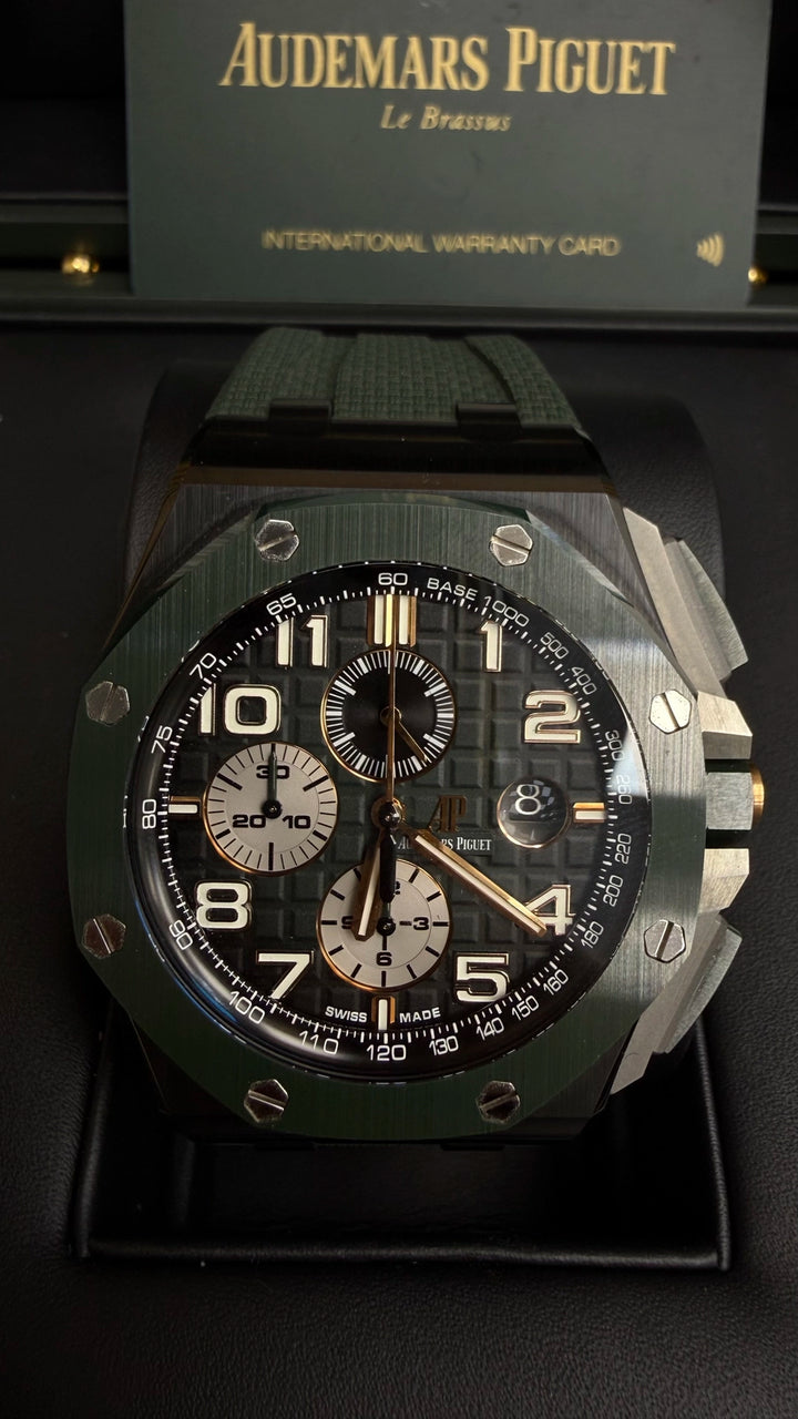 Audemars Piguet Royal Oak Offshore Chronograph Green Dial on Rubber Strap 26405CE.OO.A056CA.01 Card 2020