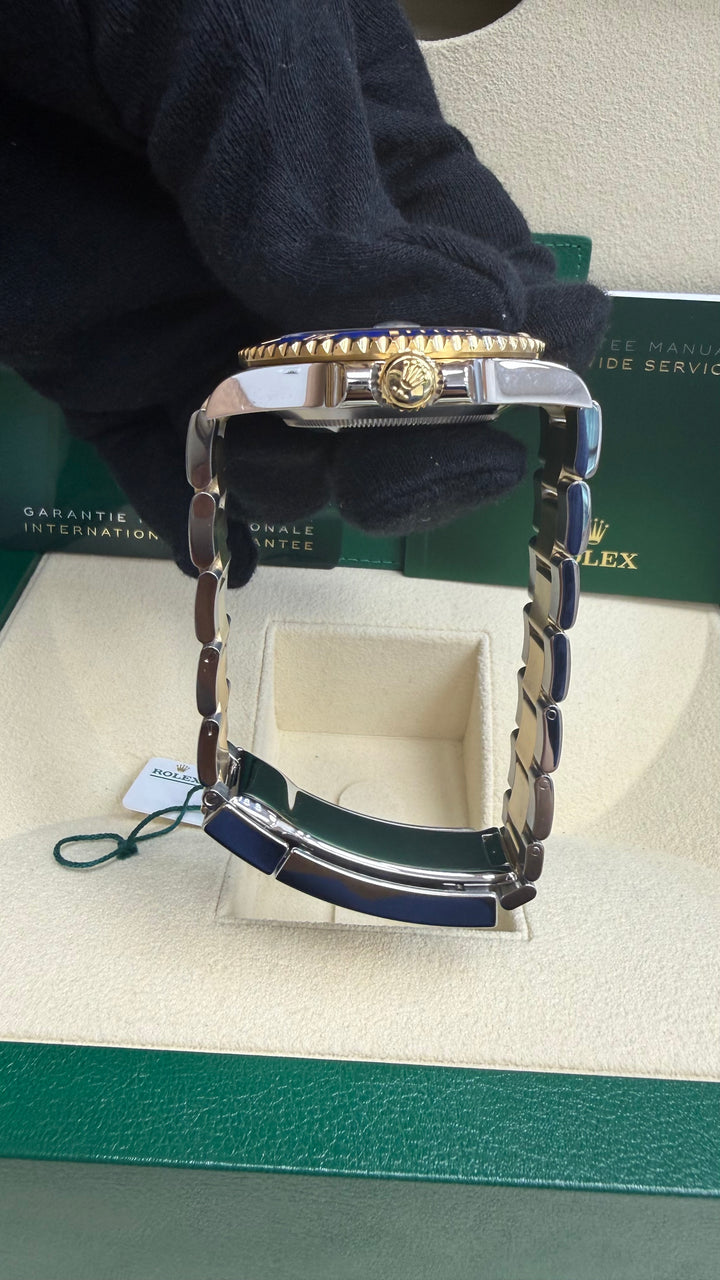 Rolex Submariner Blue Dial on Oyster 126613LB Card 2021