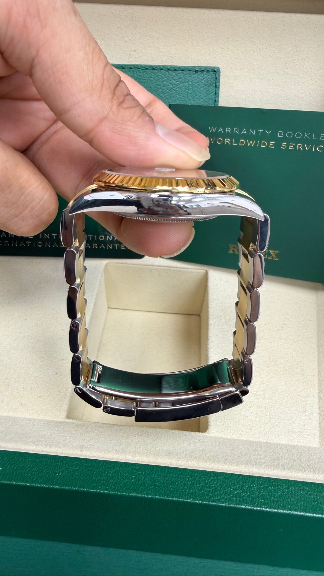 Rolex Datejust 41 Slate Green Roman Dial on Oyster 126333 2020