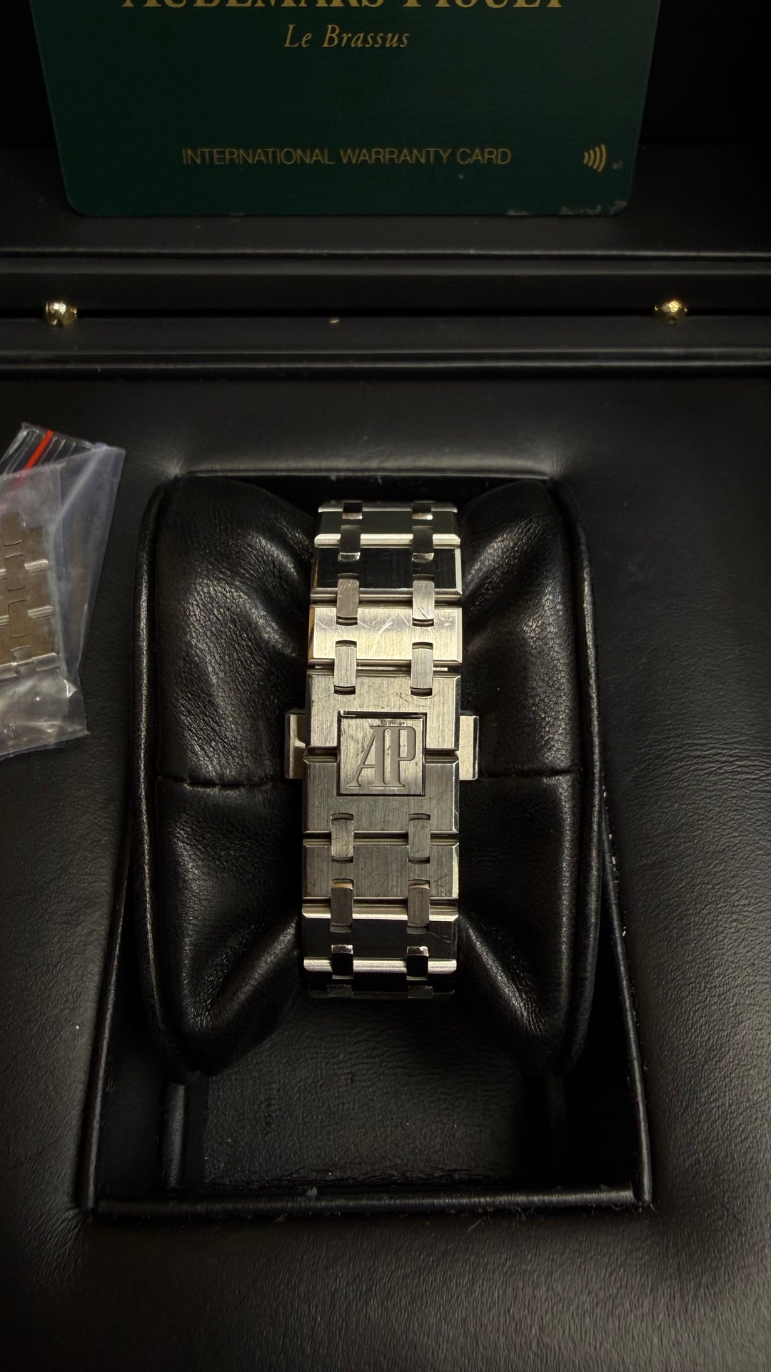 Audemars Piguet Royal Oak Quartz Ladies Silver Dial on Bracelet 67651ST.ZZ.1261ST.01 Complete 2020