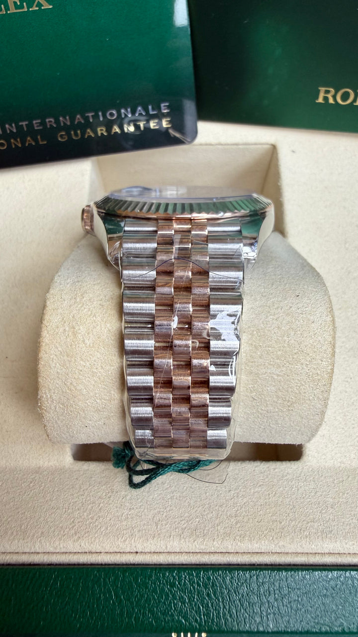 Rolex Datejust 41 Slate Gray Green Roman Dial on Jubilee 126331 Card 2023