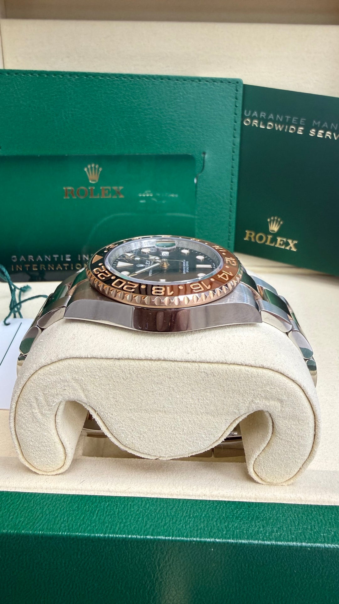 Rolex GMT-Master II "Root Beer" Black Dial on Oyster 126711CHNR Card 2021