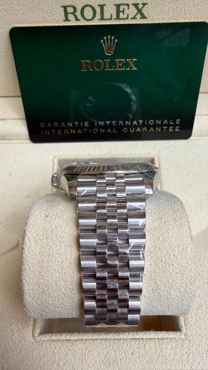 Rolex Datejust 41 Mint Green Index Dial on Jubilee 126334 Card 2023