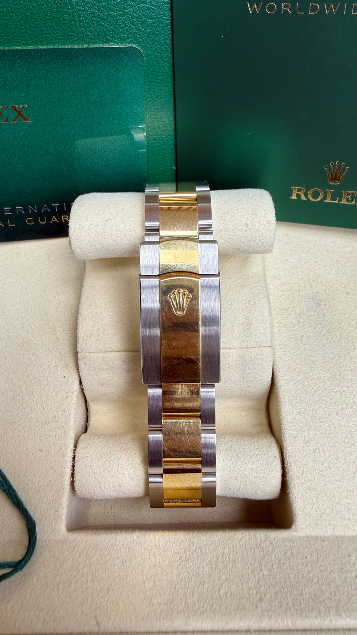 Rolex Datejust 41 Slate Green Roman Dial on Oyster 126333 Card 2021