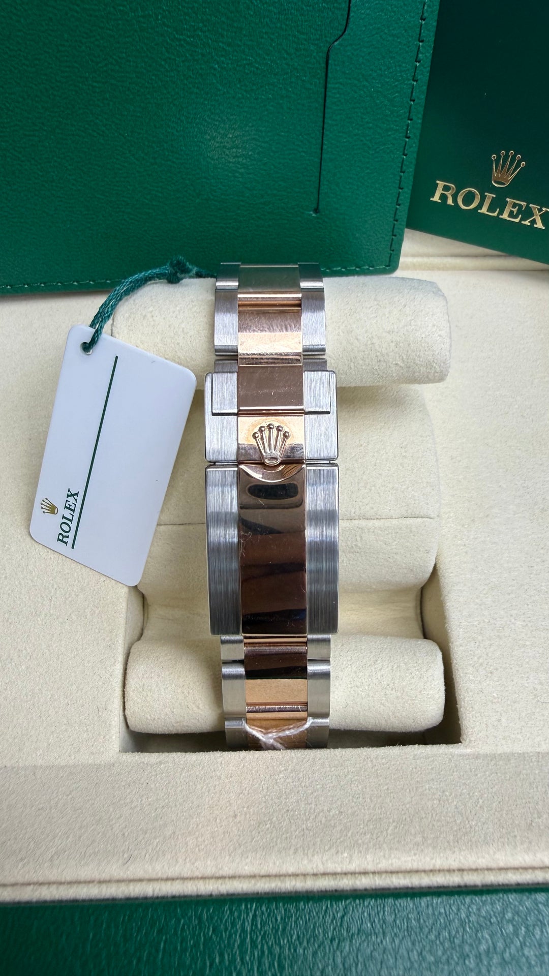 Rolex GMT-Master II "Root Beer" Black Dial on Oyster 126711CHNR Card 2021