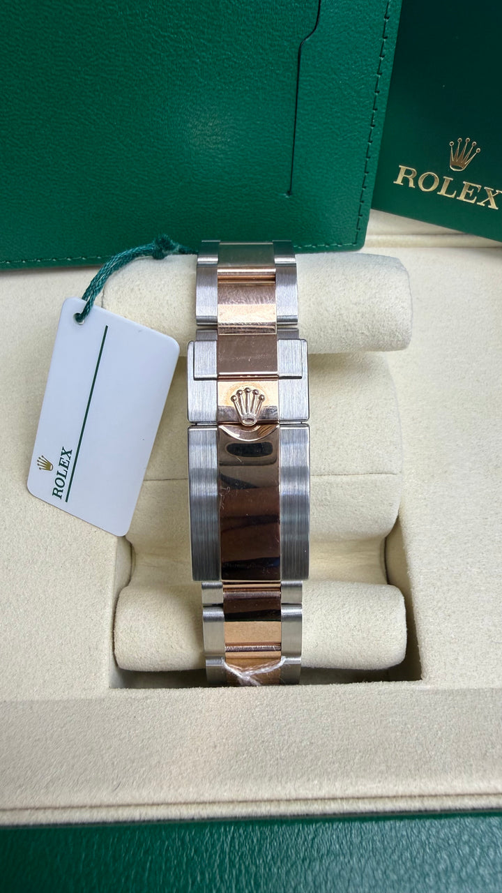 Rolex GMT-Master II "Root Beer" Black Dial on Oyster 126711CHNR Card 2021