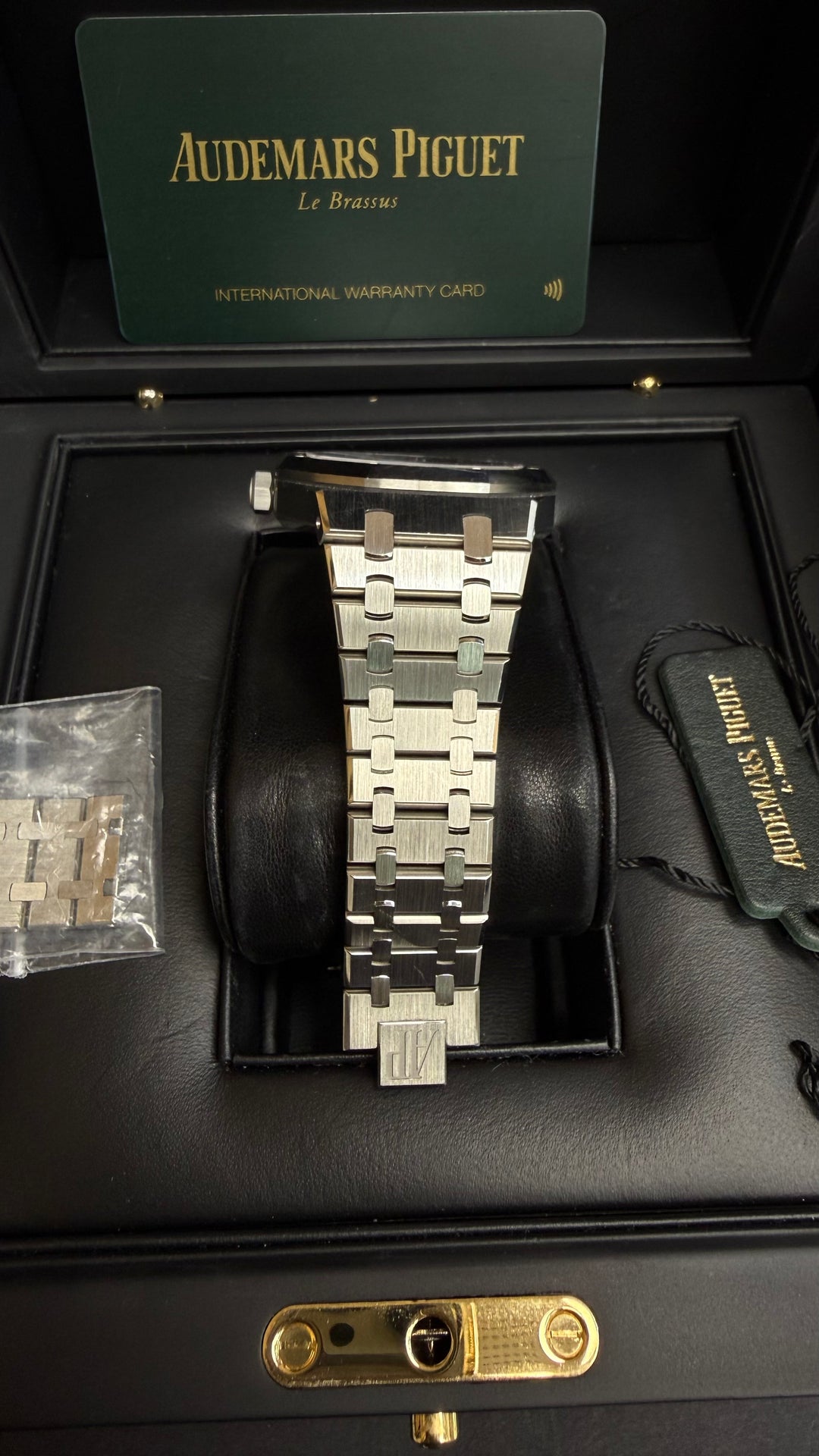 Audemars Piguet Royal Oak Selfwinding Slate Grey Dial on Bracelet 15500ST.OO.1220ST.02 Complete 2020