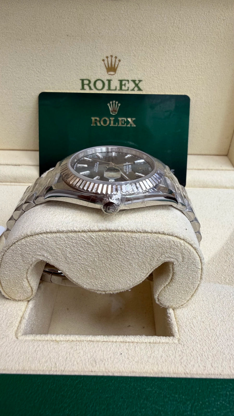 Rolex Datejust 41 Mint Green Index Dial on Jubilee 126334 Card 2023