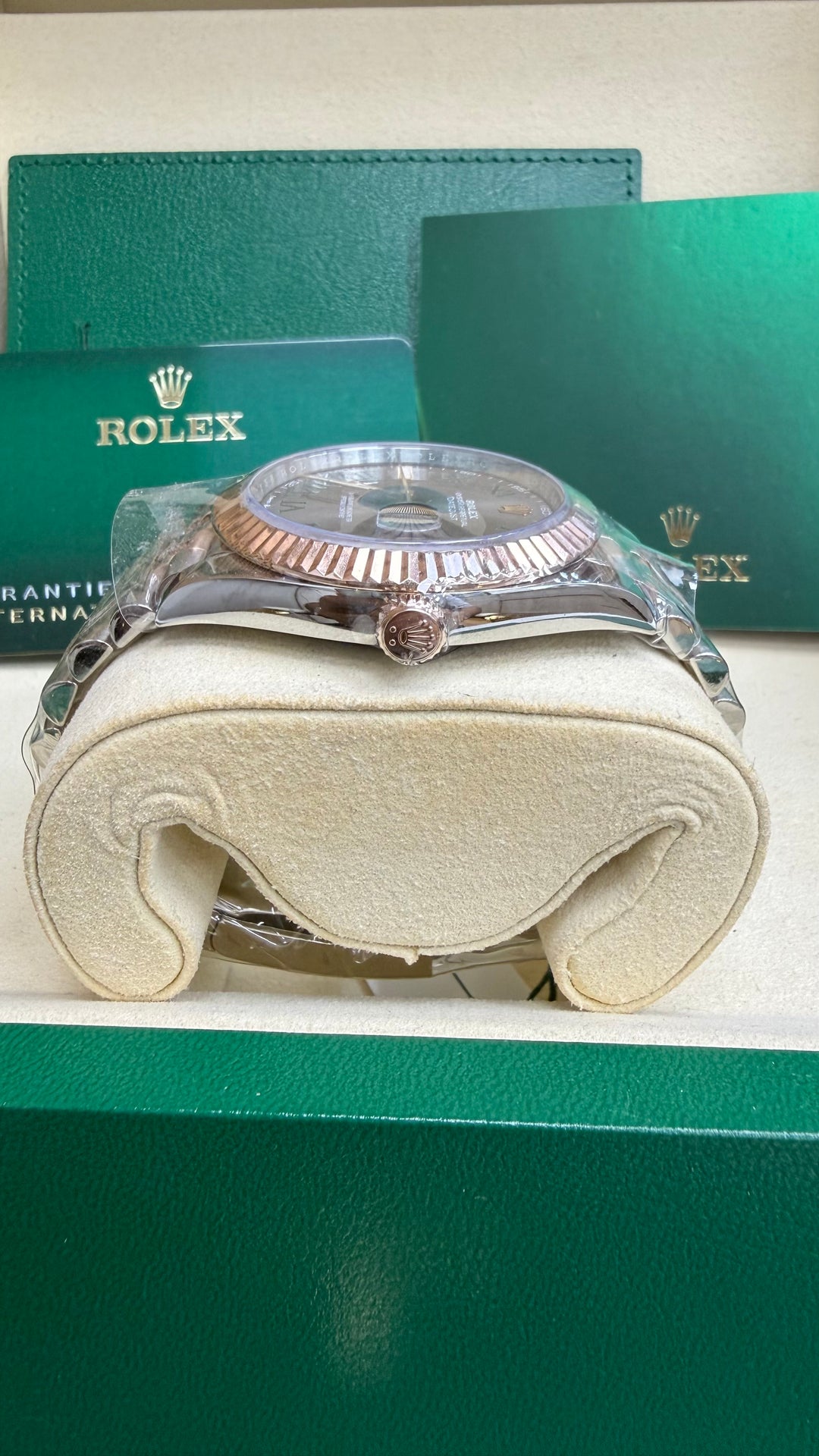 Rolex Datejust 41 Slate Gray Green Roman Dial on Jubilee 126331 Card 2023