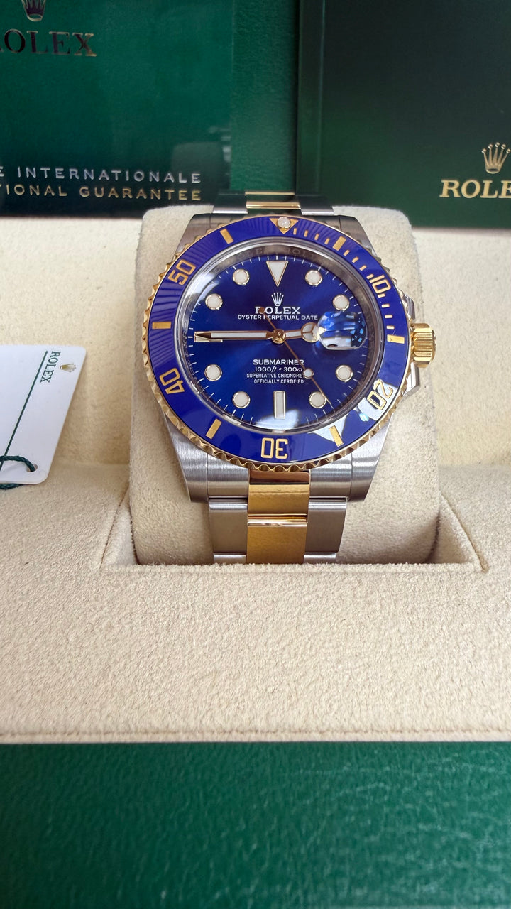 Rolex Submariner Blue Dial on Oyster 126613LB Card 2021