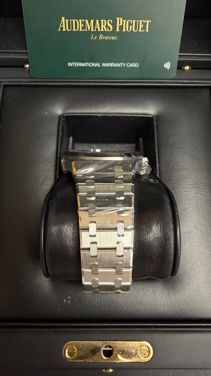 Audemars Piguet Royal Oak Selfwinding WHITE Dial on Bracelet 15510ST.OO.1320ST.08 Card 2024