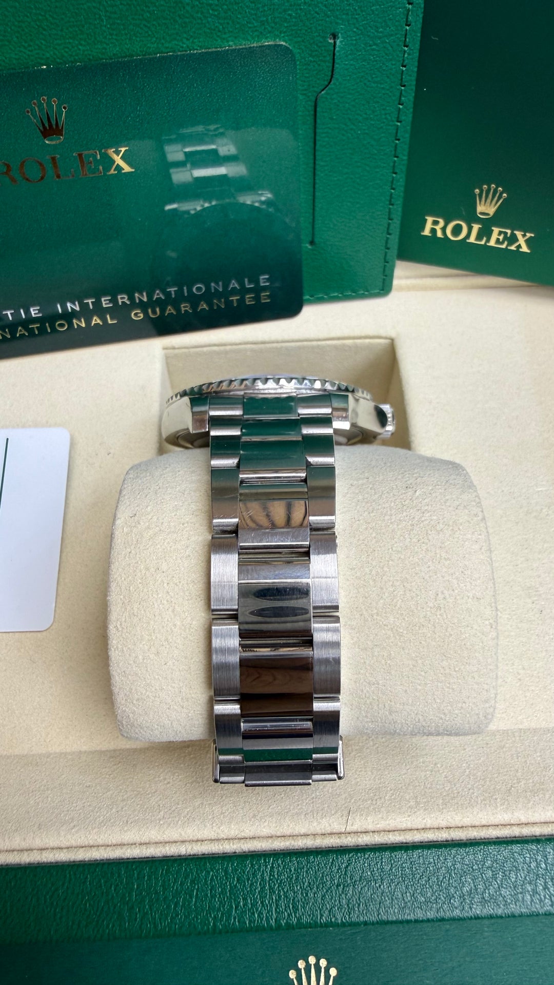 Rolex Yacht-Master Dark Rhodium Dial on Oyster 126622 Card 2022