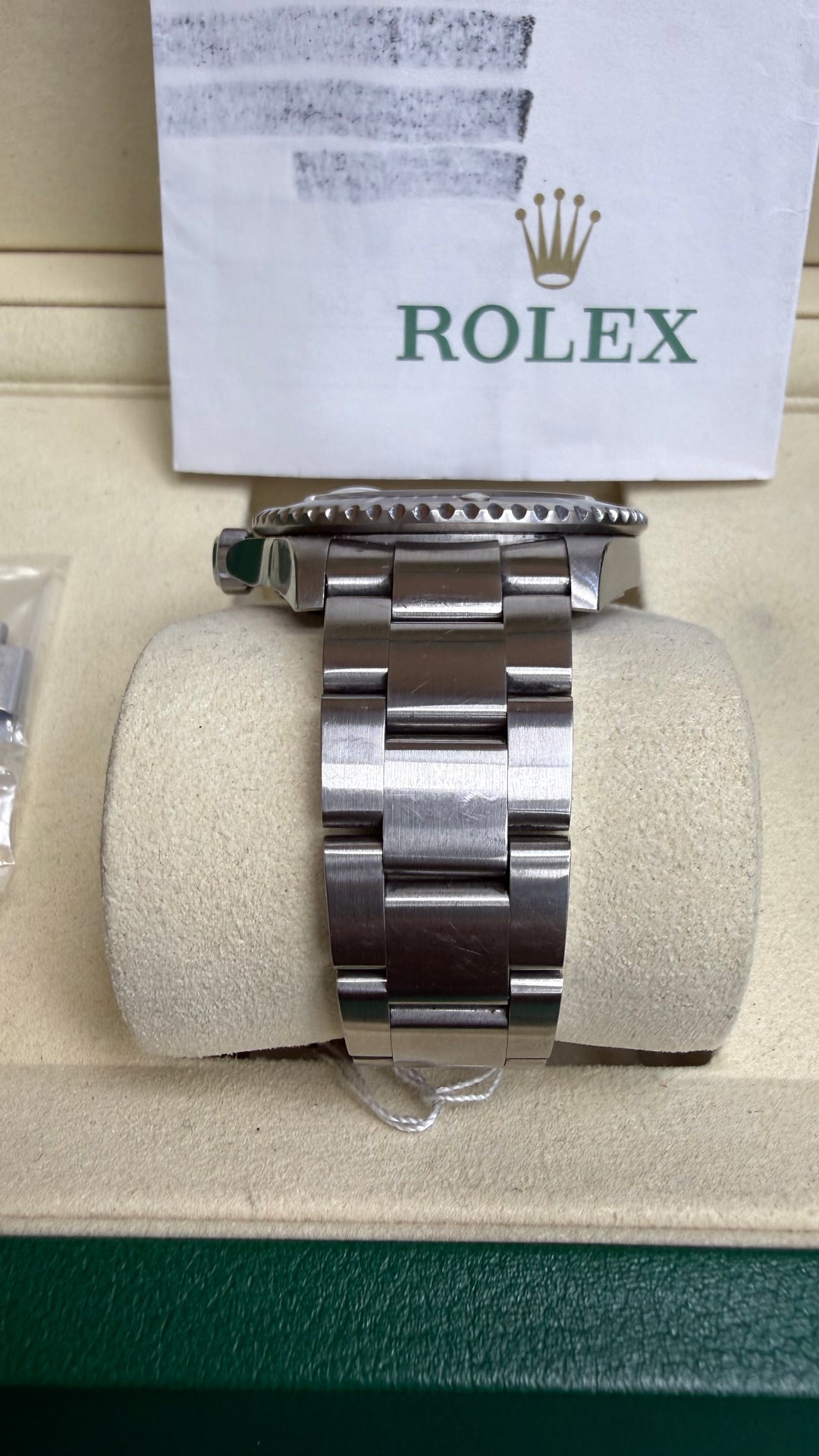 Rolex Submariner Black Dial on Oyster 16610LN Papers 2006
