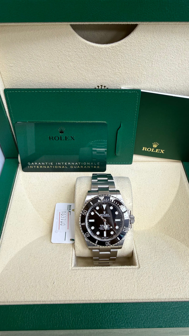 Rolex Submariner No-Date Black Dial on Oyster 124060 Card 2022