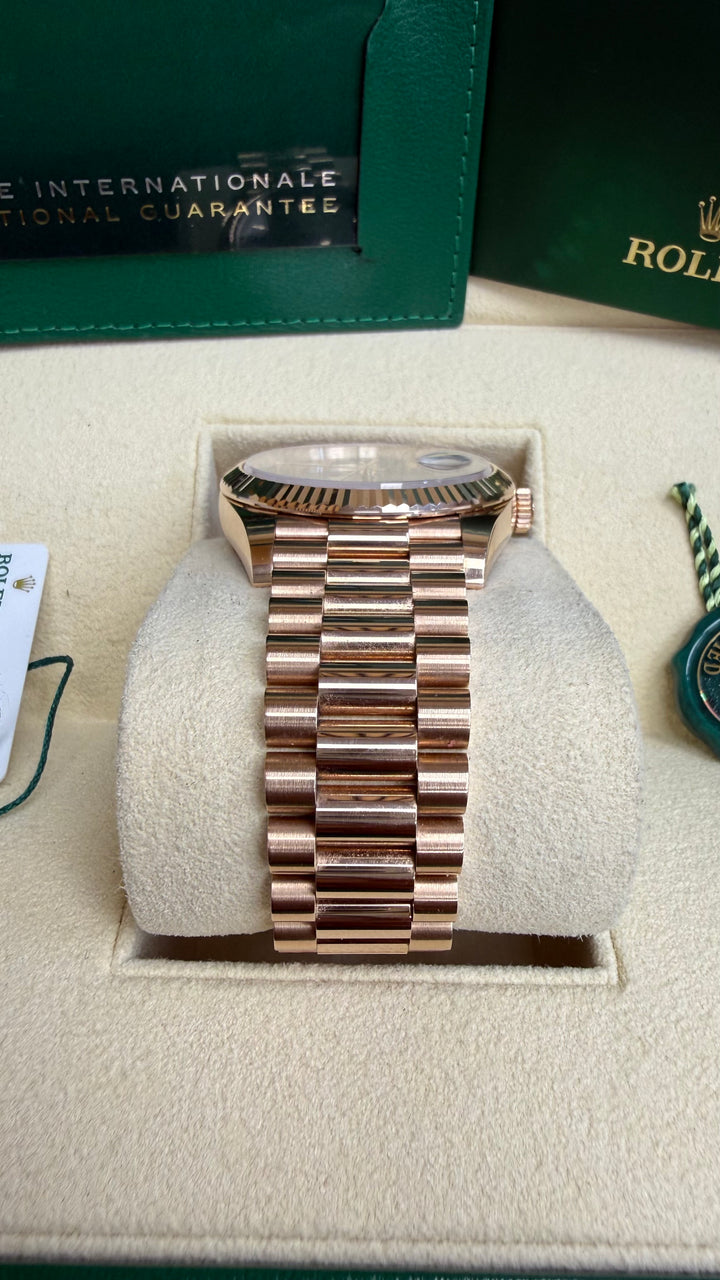 Rolex Day-Date 40 Olive Green Roman Dial on President 228235 Complete 2021