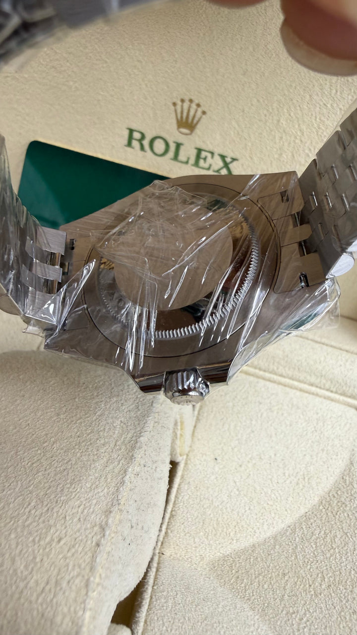 Rolex GMT-Master II Batgirl Black Dial on Jubilee 126710BLNR Card 2026